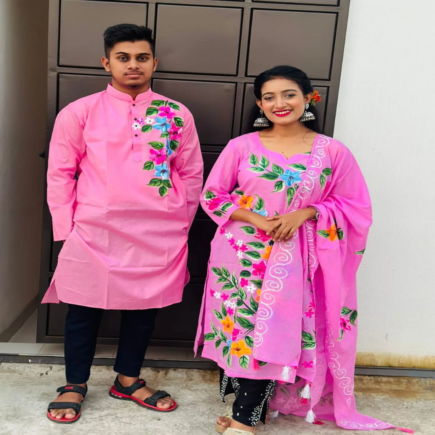 মনের মানুষের জন্য টুপিস পাঞ্জাবির